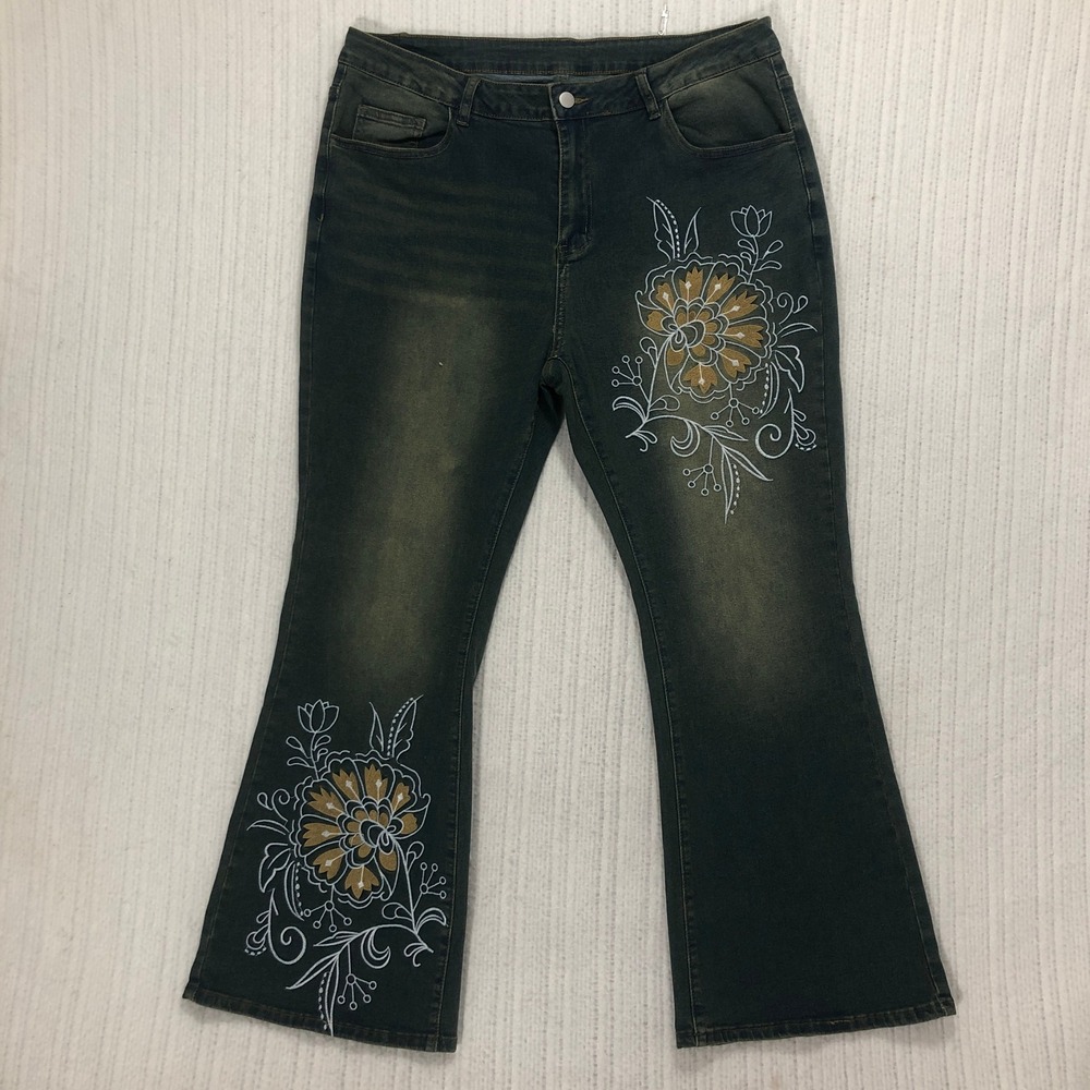ROMWE Women's Flare‎ Jeans Size 2XL Embellished Floral Denim Pants Distressed
